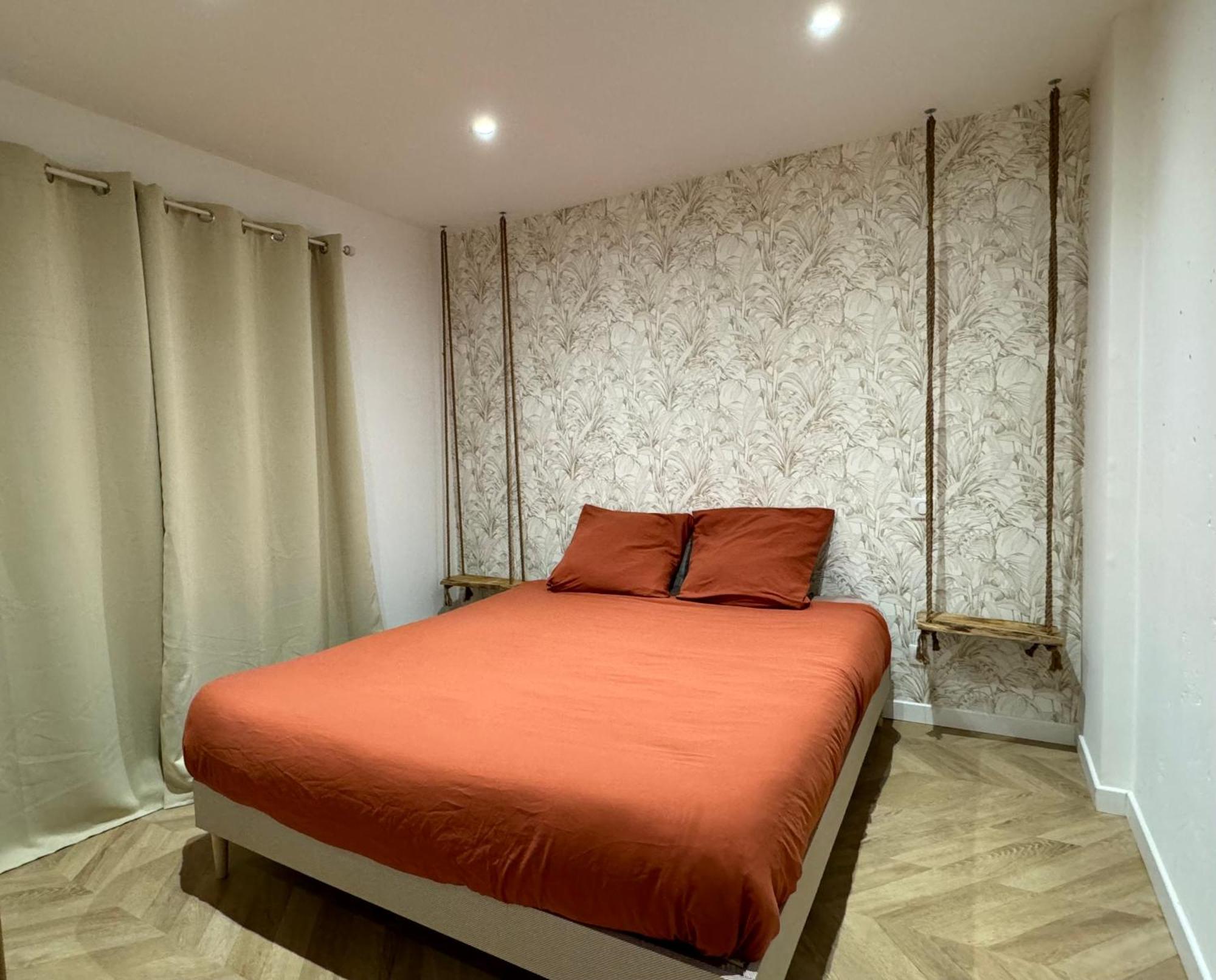 Le Rive Droite - Gare Centre - Wifi - Terrasse - Face Remparts Apartamento Avinhão Exterior foto